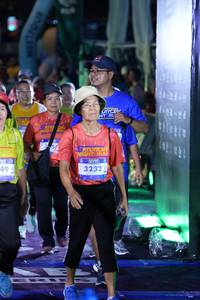 BIB: 3232
                            <button type="button" onclick="openModal(26228393)" class="btn btn-primary btn-sm float-right btn-popup" data-toggle="modal" data-target=".modal-high-quality">
                        <i class="fas fa-shopping-cart"></i> Add to Cart
                    </button>
                                            <button type="button" onclick="isThisMe(26228393, true)" class="btn btn-success btn-sm float-right btn-popup btn-isme hidden" data-toggle="tooltip" data-placement="bottom" title="นี่คือรูปของคุณใช่ไหม คลิกที่นี่เพื่อเอาเข้าอัลบั้ม">
                        <i class="fas fa-plus"></i> Add to album
                    </button>
                    <button type="button" onclick="isThisMe(26228393, false)" class="btn btn-warning btn-sm float-right btn-popup btn-isnotme hidden">
                        <i class="fas fa-ban"></i> Remove from album
                    </button>